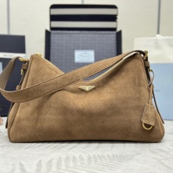 F670 new underarm bag Aimee suede suede 1BC228 large frosted leather arrived new shoulder bag design inspired by the exploration of Hobo silhouette soft lines quite modern sense of leather soft super versatile back a lot of euphonious leather silhouette c