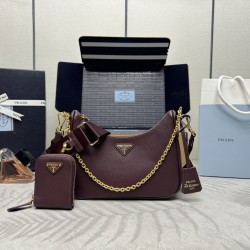 F580 with a full set of the right version of the counter package exclusive custom upgraded version of the three-in-one new 1BH204 cross grain leather gold hardware nylon Hobo hand-carrying underarm bag Netroots Sisters crazy grass popular in the fashion c