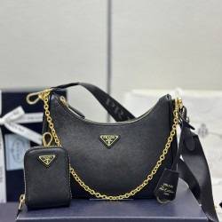 F580 with a full set of the right version of the counter package exclusive custom upgraded version of the three-in-one new 1BH204 cross grain leather gold hardware nylon Hobo hand-carrying underarm bag Netroots Sisters crazy grass popular in the fashion c