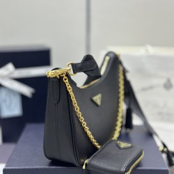 F580 with a full set of the right version of the counter package exclusive custom upgraded version of the three-in-one new 1BH204 cross grain leather gold hardware nylon Hobo hand-carrying underarm bag Netroots Sisters crazy grass popular in the fashion c