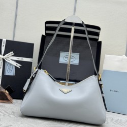 F690 with counter counter version of the full set of packaging exclusive customized new Aimee underarm bag 1BC229 small this leather Hobo underarm bag design temperament simple imported calfskin front metal triangle enamel logo with removable leather shou