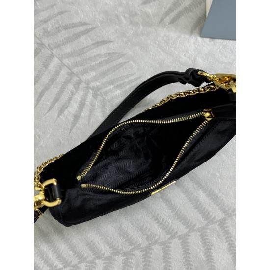 F460 with counter to the version of the full set of packaging exclusive custom velvet Hobo1BC204 hand carry armpit bag crossbody bag this velvet Hobo hand carry armpit bag crossbody bag is very strong function of a bag of three is too perfect using import