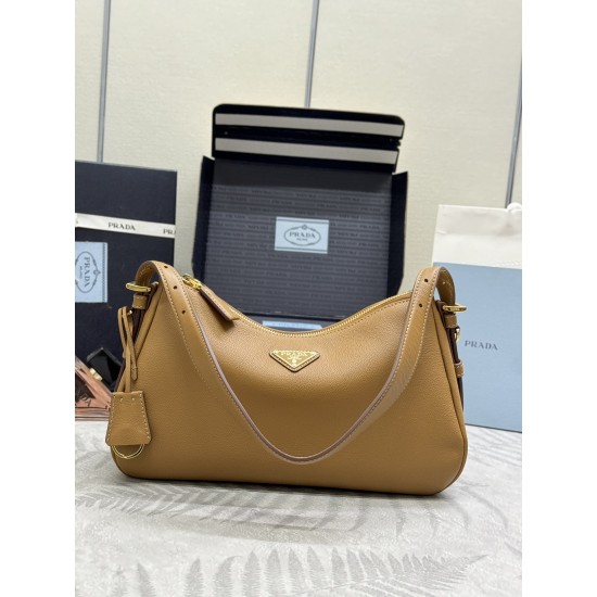 F690 with counter counter version of the full set of packaging exclusive customized new Aimee underarm bag 1BC229 small this leather Hobo underarm bag design temperament simple imported calfskin front metal triangle enamel logo with removable leather shou