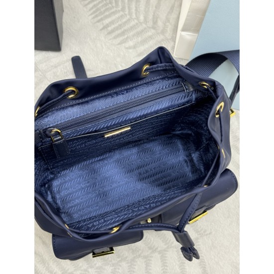 F470 with a full set of the right version of the counter packaging exclusive custom new small backpack 1BZ677 blue gold buckle This nylon backpack is part of Prad's traditional design highlighting the brand's important qualities innovative materials luxur