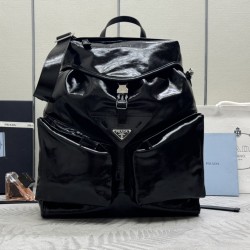 2VZ108 Oil Waxed Leather Shoulder Bag Arrived