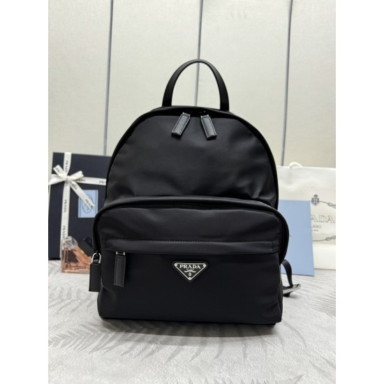 F500 classic explosive models shoulders backpack 2020 shoulders backpack new version 2VZ066 made of imported Saffiano leather material and imported nylon fabric adjustable nylon shoulder straps brushed metal accessories this nylon backpack multiple pocket