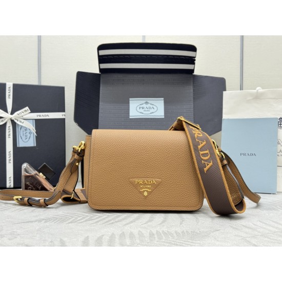 New Gold Button Caramel