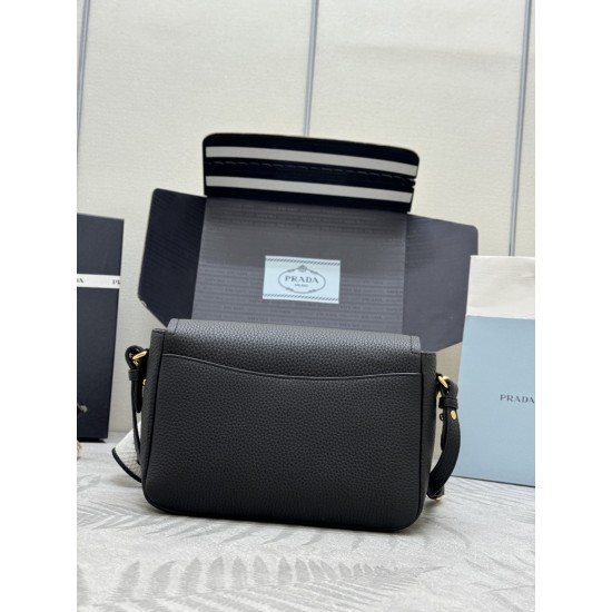 F750 with counter counter version of the full set of packaging exclusive customized new gold buckle double shoulder strap 1BD314 gold buckle this double shoulder strap with imported deerskin grain cowhide leather with two exchangeable adjustable long shou