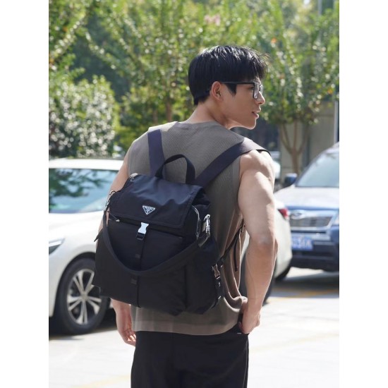 2VZ118 new shoulder bag on the body picture