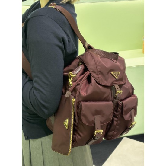 1BZ811 Bordeaux Red Body Pic