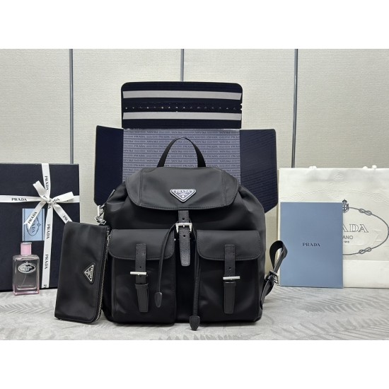 1BZ811 with Small Bag Large Double Arrival