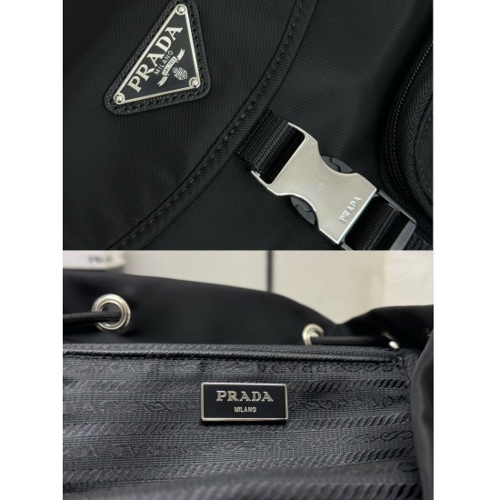 F420 upgraded version of the shoulder bag the latest models of hot nylon backpack 1BZ005 classic triangle enamel logo imported parachute fabric top hardware accessories front two pockets and flap buckle design appears more convenient and practical worth h