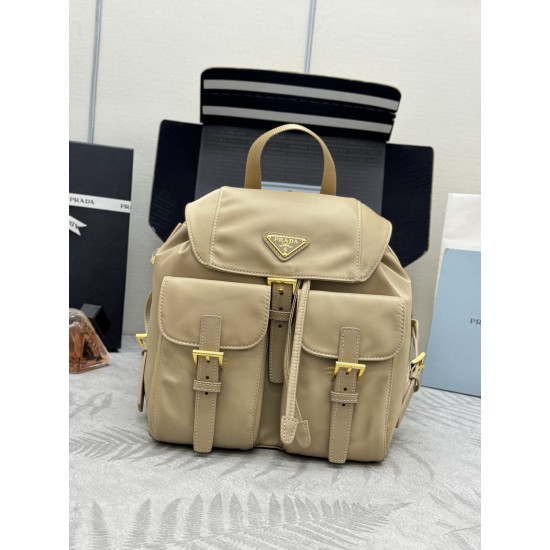 F470 with a full set of the right version of the counter packaging exclusive custom new small backpack 1BZ677 apricot gold buckle This nylon backpack is part of Prad's traditional design highlights the brand's important qualities innovative materials luxu