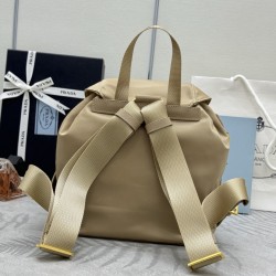 F470 with a full set of the right version of the counter packaging exclusive custom new small backpack 1BZ677 apricot gold buckle This nylon backpack is part of Prad's traditional design highlights the brand's important qualities innovative materials luxu