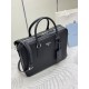 F850 Classic Briefcase Leather Shoulder Strap 2VE011 made of imported Saffiano leather Detachable adjustable cross grain shoulder strap Top brushed hardware Two-way zipper zipper closure to the end of the newest design Newly designed Prada logo lining Fou