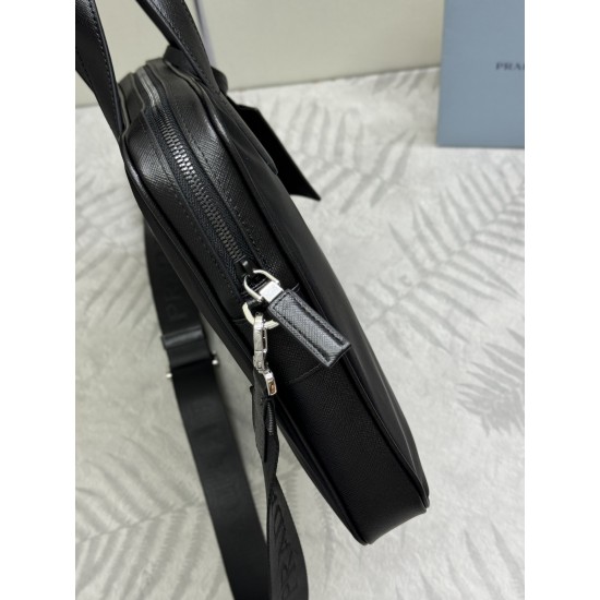 F540 new briefcase 2VE368 nylon fabric using imported nylon fabric and Saffiano leather handle removable adjustable nylon shoulder strap design looks more fashionable metal accessories and titanium zipper functionality internal compartment two pockets one