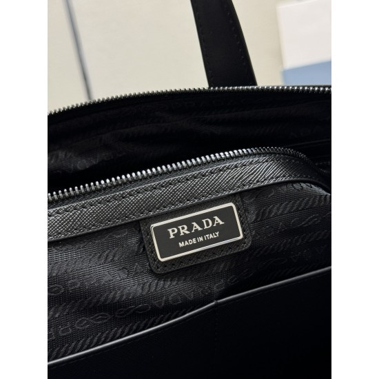 F540 new briefcase 2VE368 nylon fabric using imported nylon fabric and Saffiano leather handle removable adjustable nylon shoulder strap design looks more fashionable metal accessories and titanium zipper functionality internal compartment two pockets one