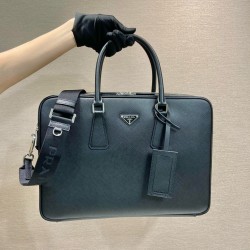 2ve022 Double Layer Briefcase Arrives