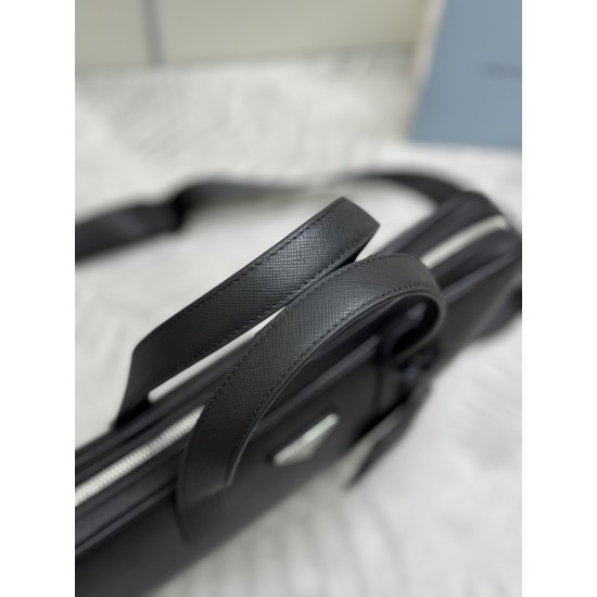 F720 Classic Briefcase 2VE368 cross grain using imported Saffiano cross grain cowhide leather removable adjustable nylon shoulder strap design looks more fashionable metal accessories and titanium zipper functionality internal compartment two pockets one 