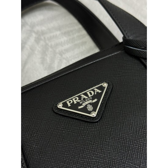 F720 Classic Briefcase 2VE368 cross grain using imported Saffiano cross grain cowhide leather removable adjustable nylon shoulder strap design looks more fashionable metal accessories and titanium zipper functionality internal compartment two pockets one 