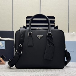 Dual Layer Briefcase 2VE022 Arrival