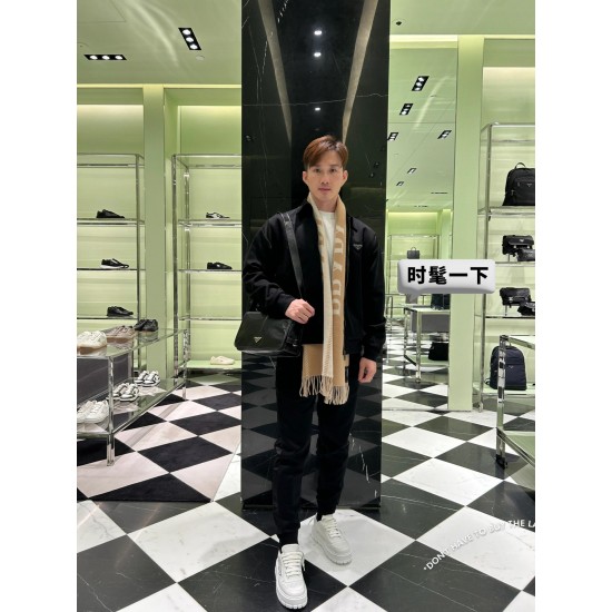 New messenger bag on the body