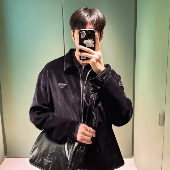 New messenger bag on the body