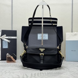 1BD394 Small Nylon Cloth Returns