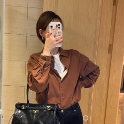 Medieval style oil-waxed leather pop-up