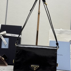 1bd082 Black New Oil Waxed Leather Back in Stock