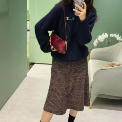 1BC221 Burgundy Waxed Leather Chain Crossbody Bag