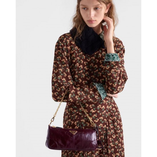 1BC221 Burgundy Waxed Leather Chain Crossbody Bag