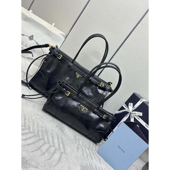 New Soft Lux Oil Waxed Leather Small Large