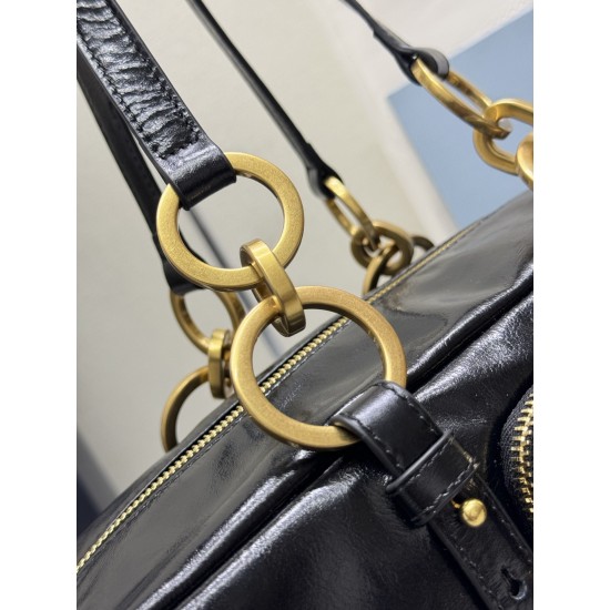 F660 with the counter version of the full set of packaging exclusive custom 2025 new oil waxed leather 1BB138 large this shoulder bag with soft oil waxed leather new interpretation of the design of retro metal hardware and collectible elements of the zipp