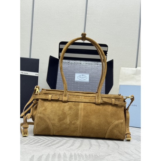 F690 with counter counter version of the full set of packaging exclusive customized new suede suede small Soft Lux1BA426 cinnamon color arrival of this handbag crossbody imported brushed leather exudes a classical atmosphere with a long detachable adjusta