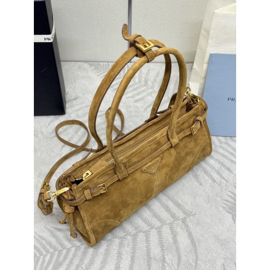 F690 with counter counter version of the full set of packaging exclusive customized new suede suede small Soft Lux1BA426 cinnamon color arrival of this handbag crossbody imported brushed leather exudes a classical atmosphere with a long detachable adjusta