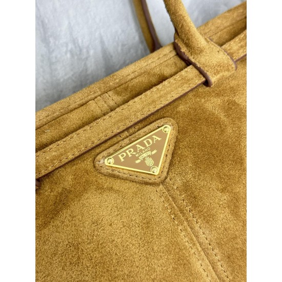 F690 with counter counter version of the full set of packaging exclusive customized new suede suede small Soft Lux1BA426 cinnamon color arrival of this handbag crossbody imported brushed leather exudes a classical atmosphere with a long detachable adjusta