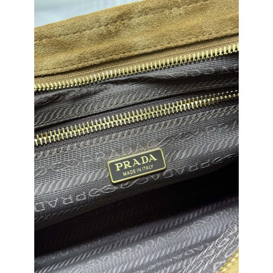 F690 with counter counter version of the full set of packaging exclusive customized new suede suede small Soft Lux1BA426 cinnamon color arrival of this handbag crossbody imported brushed leather exudes a classical atmosphere with a long detachable adjusta