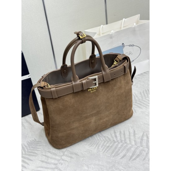 F880 new women's bag large 1BA416 suede suede this handbag women's bag using imported inside with imported nubuck leather frosted leather inside with imported sheepskin clean lines and sophisticated elements intertwined interpretation of the elegant and f
