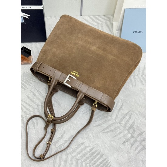 F880 new women's bag large 1BA416 suede suede this handbag women's bag using imported inside with imported nubuck leather frosted leather inside with imported sheepskin clean lines and sophisticated elements intertwined interpretation of the elegant and f
