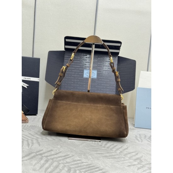 F670 with Counterpart Full Package Fall/Winter 2025 New Suede 1BC262 Enchan Brushed Leather Handbag features a vintage glamorous silhouette with a practical and modern structure that reinterprets classic feminine shapes enriched by soft silhouettes and em