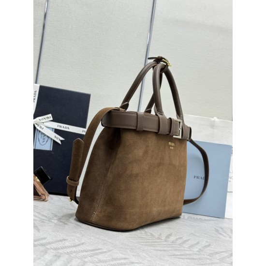 F780 new women's bag 1BA434 suede suede this handbag women's bag using imported inside with imported suede brushed leather inside with imported sheepskin clean lines and sophisticated elements intertwined interpretation of the elegant and functional desig