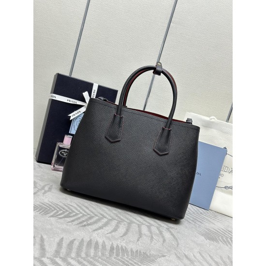 F830 classic models Tote red lining 1BG775 black large 33cm arrival color color fully upgraded using imported coarse cross grain cow with the impact of the color calfskin top brushed hardware color matching handles never out of fashion shopping bag naught