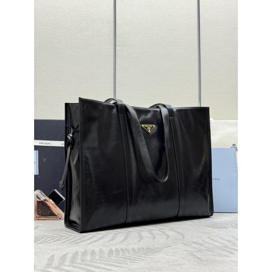 F750 new waxy leather tote bag 1BG460 This tote bag is made of imported waxy leather oily color exudes a classical atmosphere shoulder carry handheld can be capacity space is very large huge good use is definitely the time business people must-have models
