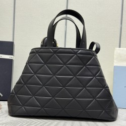 F950 new large tote bag 1bg547 arrived this Matinee handbags imported calfskin handmade diamond embossed embroidery line pattern design looks unique atmosphere with imported sheepskin with a zipper pouch with hook and loop buckle removable handle and long