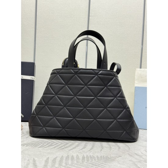 F950 new large tote bag 1bg547 arrived this Matinee handbags imported calfskin handmade diamond embossed embroidery line pattern design looks unique atmosphere with imported sheepskin with a zipper pouch with hook and loop buckle removable handle and long