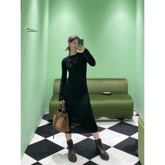 1BA434 Frosted Leather Upper View